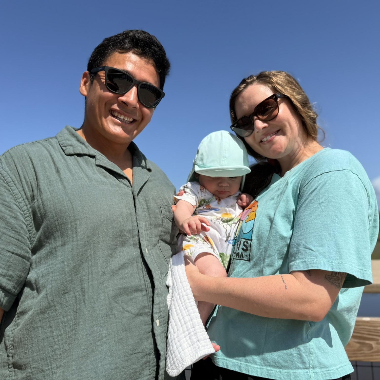 Took baby Jeffrey to Pine Knoll Shores Aquarium