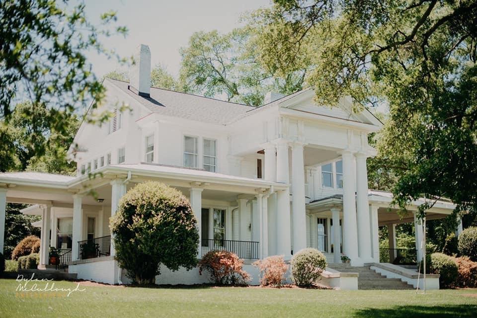 The Wedding Website of Hannah Ashley and Andrew Cooper