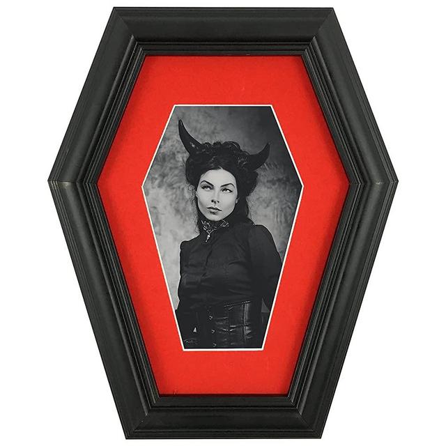 Dravira Coffin Picture Frame - Creepy Gothic Home Decor - Black 4x6 for Wall or Tabletop - High Definition Plexiglass front