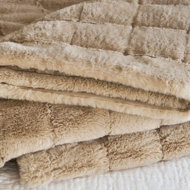 Fluffy Fur Blanket, Sand, Full/Queen