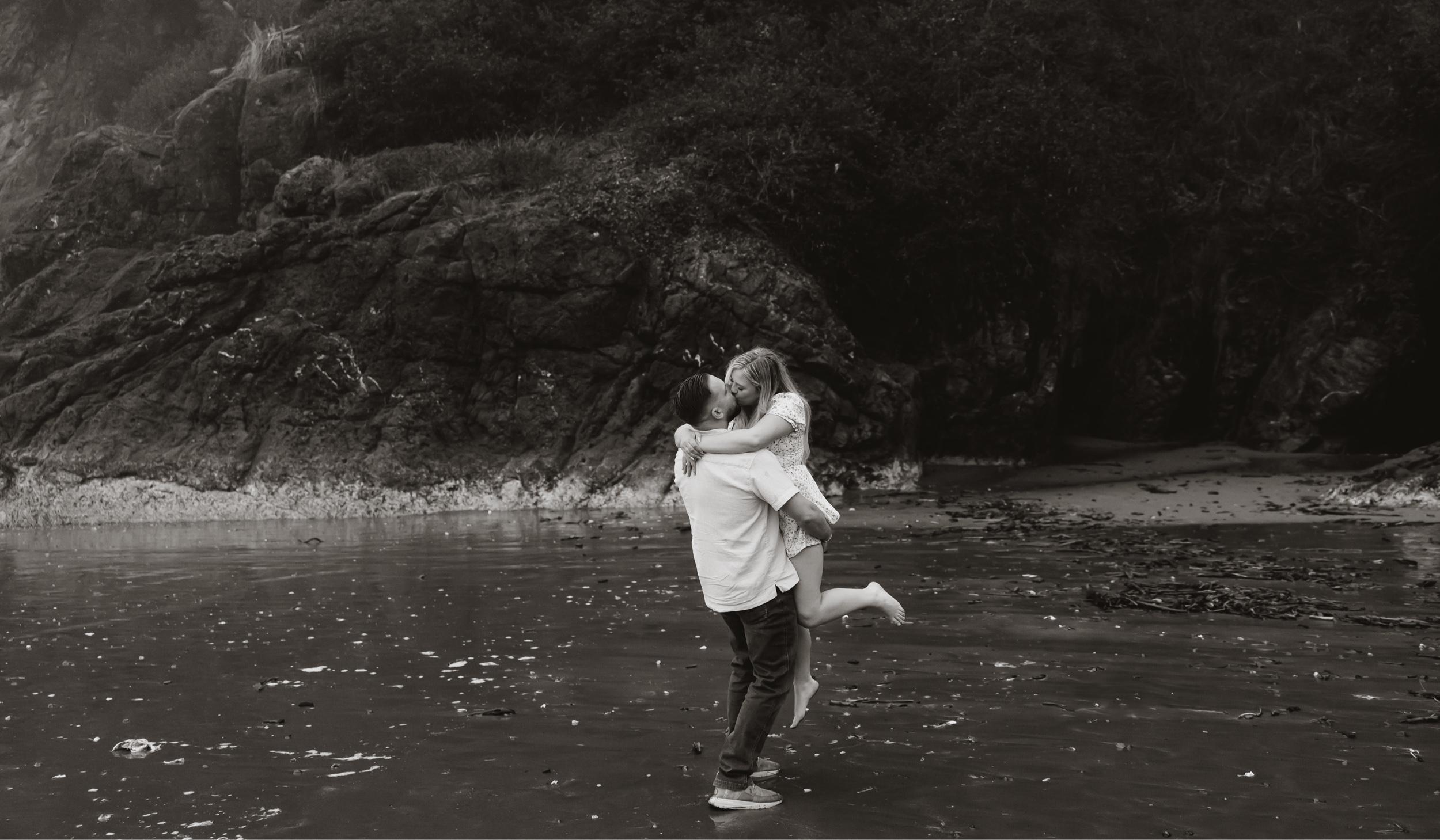 The Wedding Website of Sarah Barthman and Mitchel Jennings