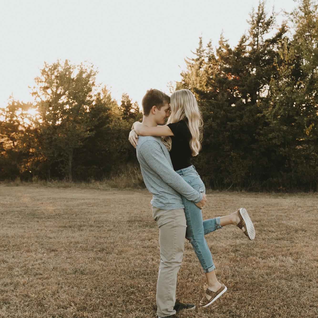 Our beautiful engagement photos!!