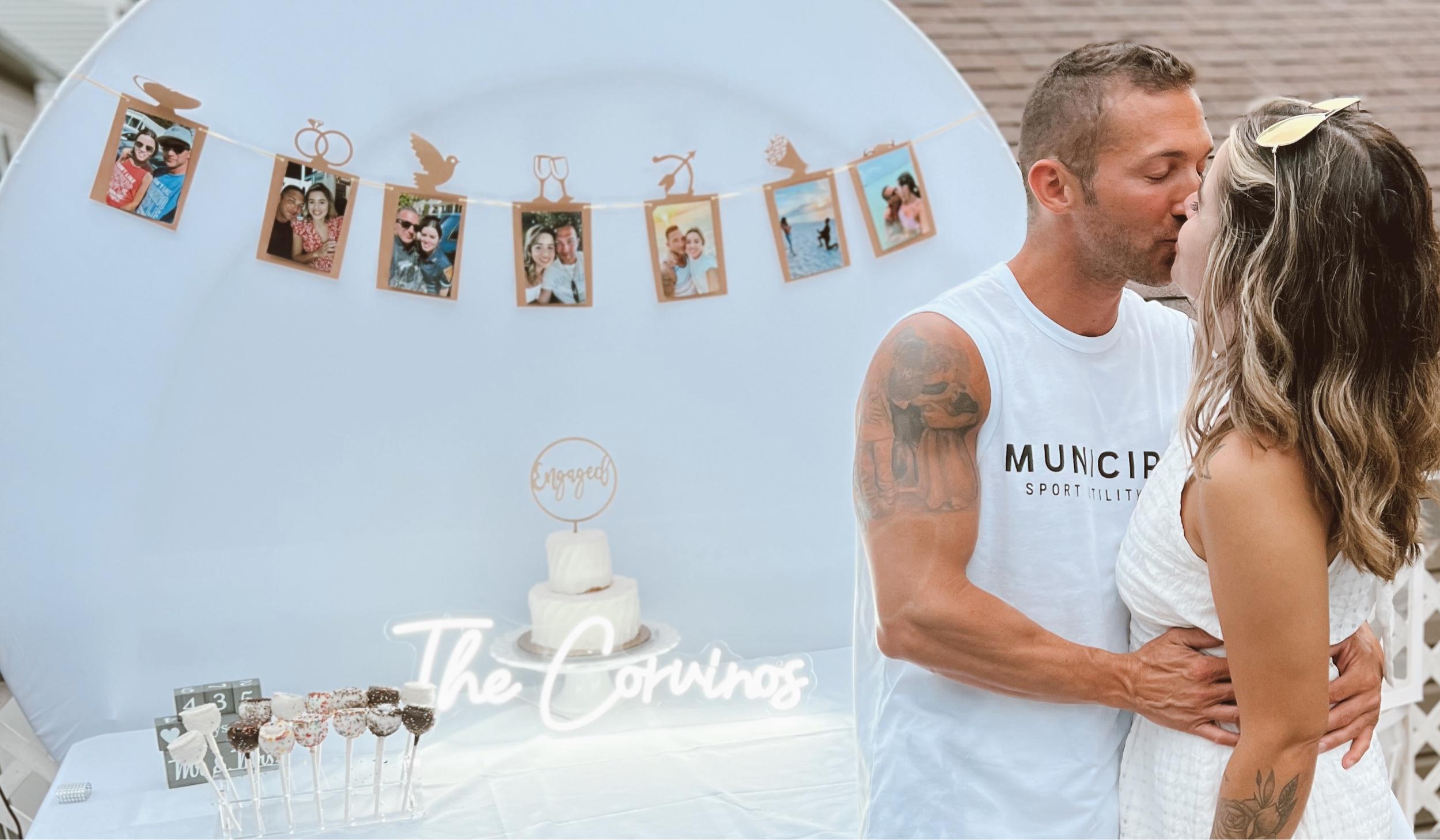 The Wedding Website of Jennifer Almeida and Frank Corvino