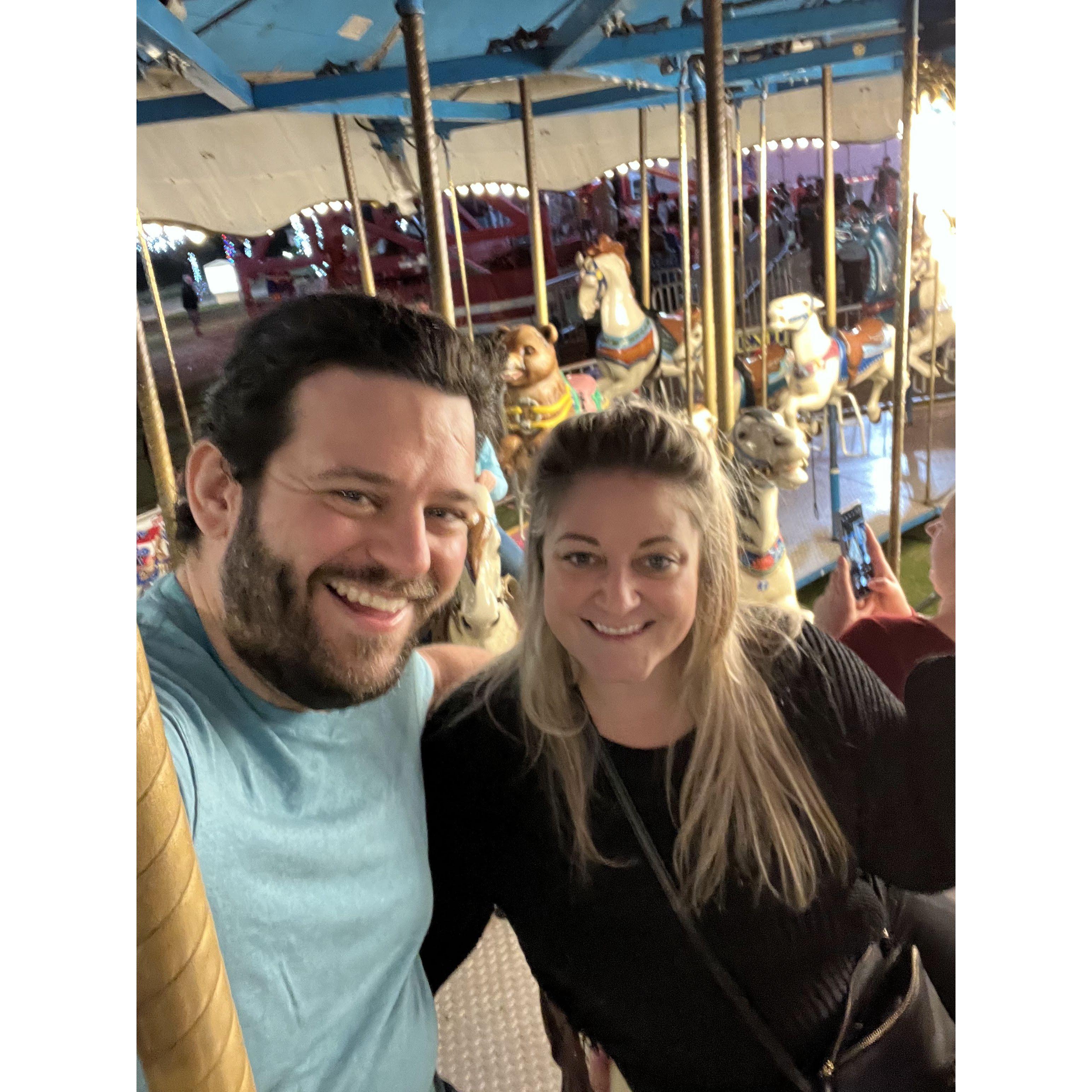 Largo Central Park, Christmas lights and merry go rounds