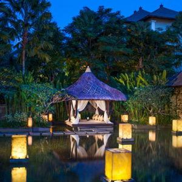 60-Minute Honeymoon Couples Massage
