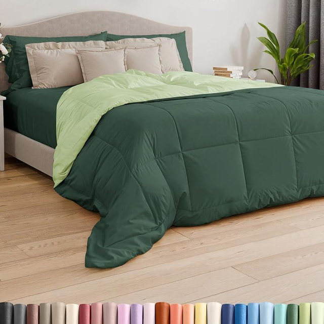 Cal King Size, Emerald/Light Sage Green Alternative Down Comforter - Warm, Lightweight & Breathable Hotel Quality Bedding Set for Men, Women, Kids and Teens - All Season Cooling Duvet Insert Comforter