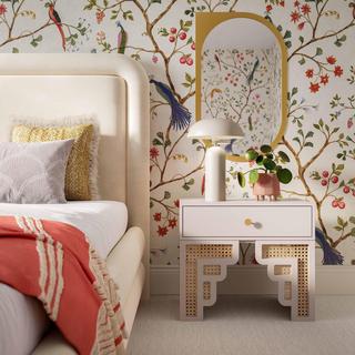 Suzie Nightstand