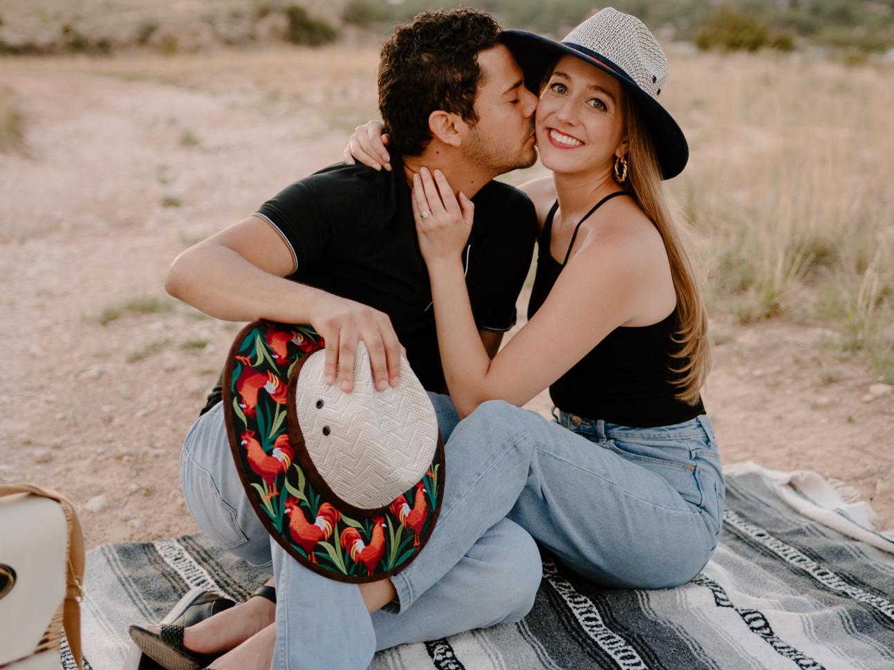 The Wedding Website of Gabrielle Colón and Miguel Herrera Lince