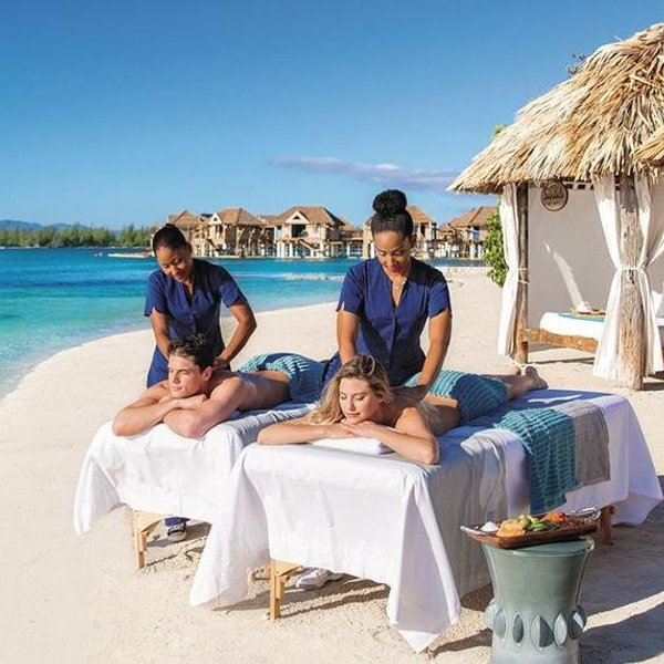 60-Minute Couples Massage