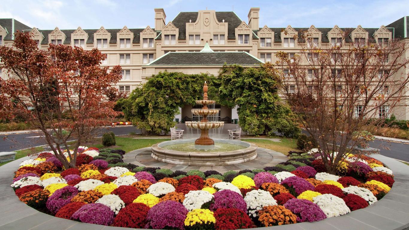 The Wedding Website of Jillian Anderson and Zachary Lipshitz