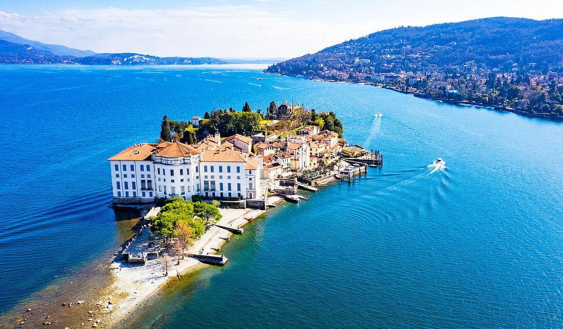 Hero Slideshow Image 0