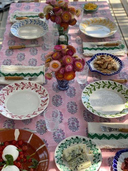 CAROLINA IRVING AND DAUGHTERS Anna Dinner Plate