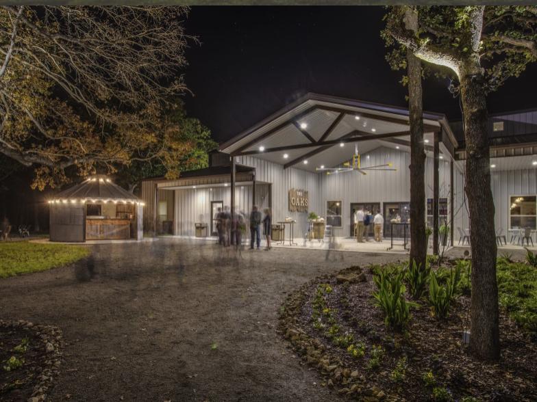 The Wedding Website of Beth DeWeese and Duane Malinowski