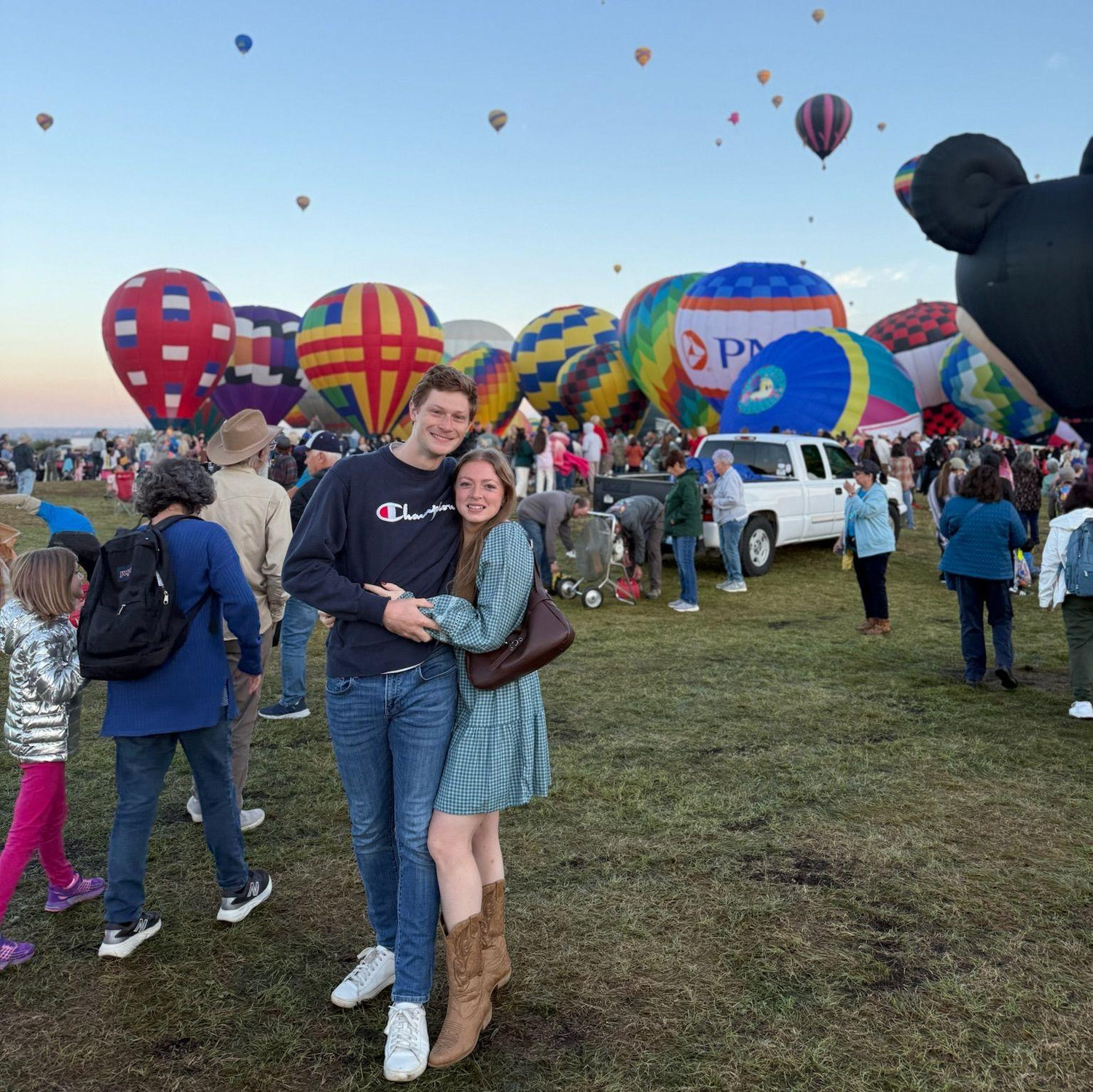 Our most recent trip to ABQ for the balloon fiesta! Hopefully many more to come <3