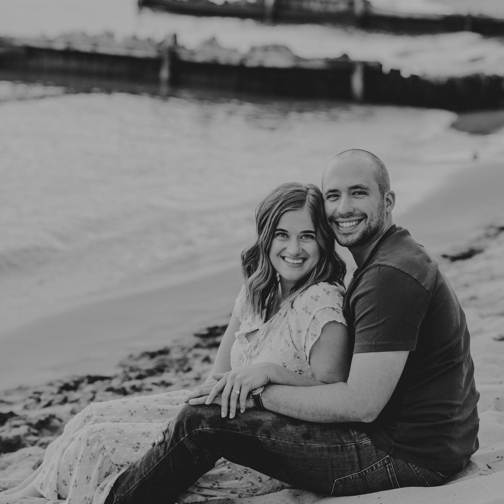 Engagement pictures in Holland, MI 2021