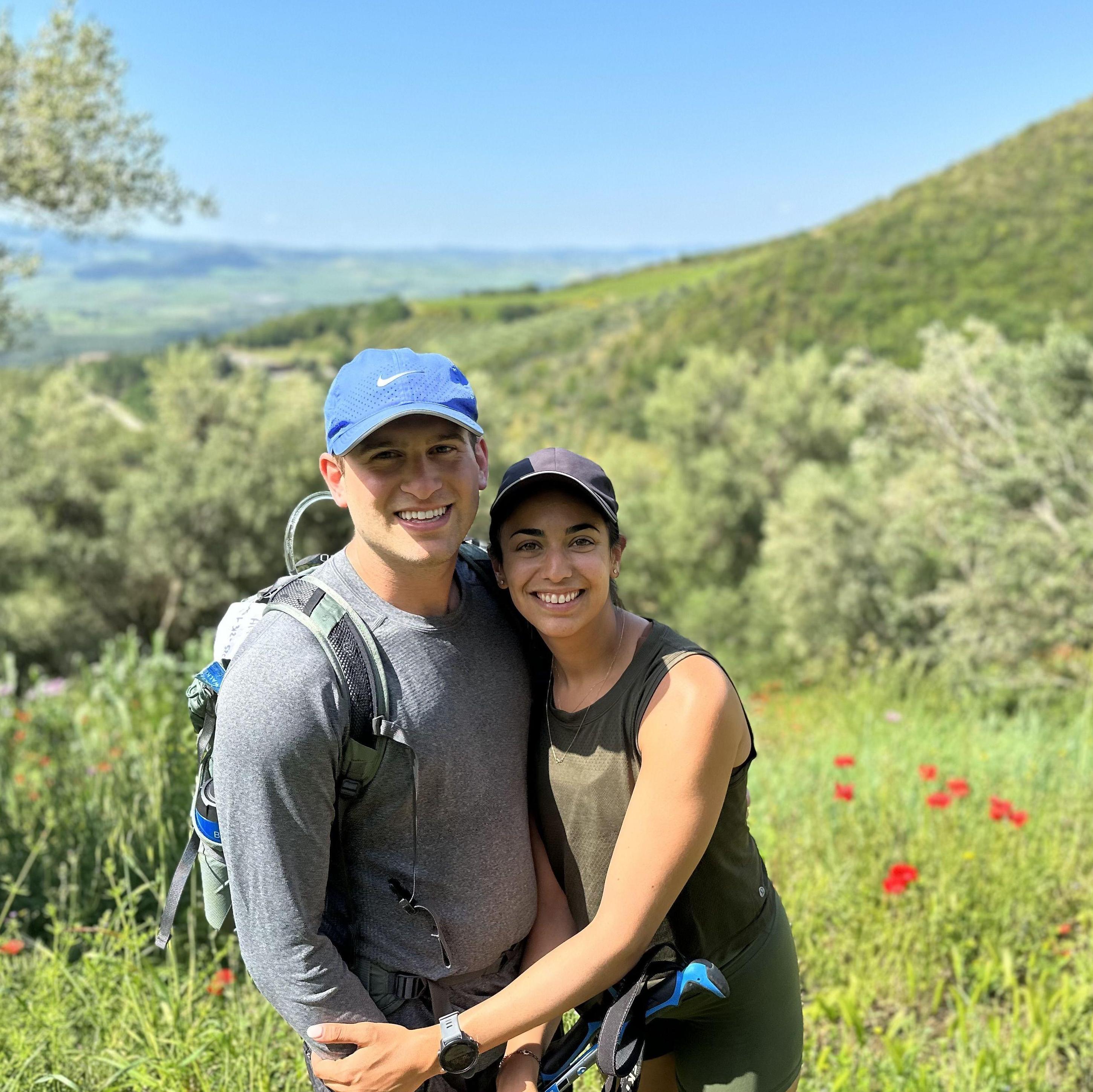 Hiking through the Chianti region in Tuscany