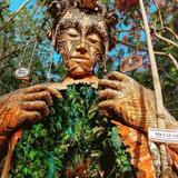 Escultura Ven a la Luz