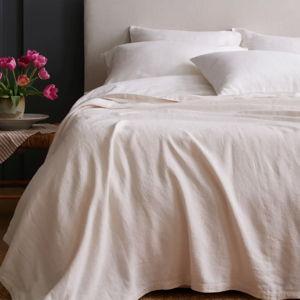Vintage Wash European Linen Bed Cover in Oat