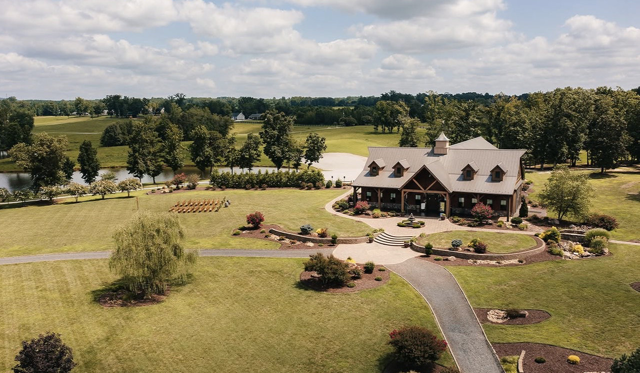 The Wedding Website of Bailey Barker and Joseph Bennett