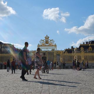 Palace of Versailles Guided Tour for 2