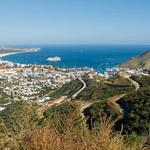 Hike up the Pedregal