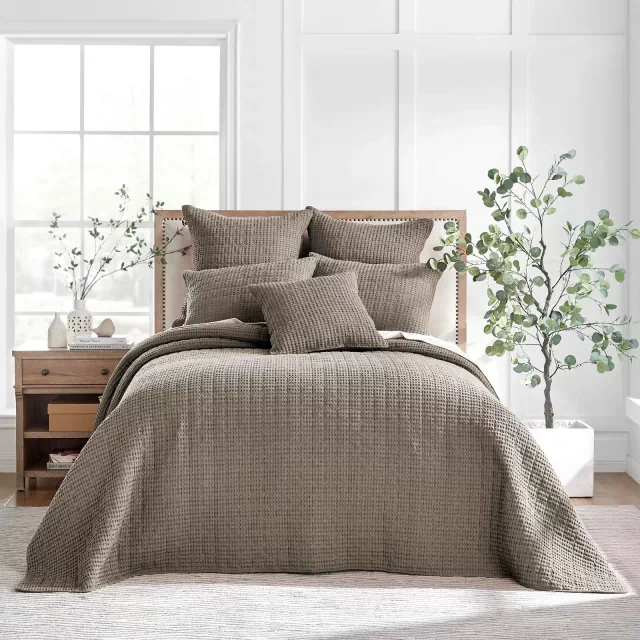 Mills Waffle Cocoa Queen Bedspread Set - Levtex Home