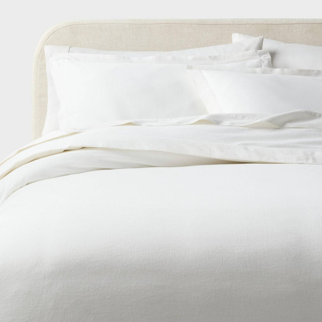 Full/Queen Casual Textured Cotton Duvet Cover and Sham Set White - Threshold™