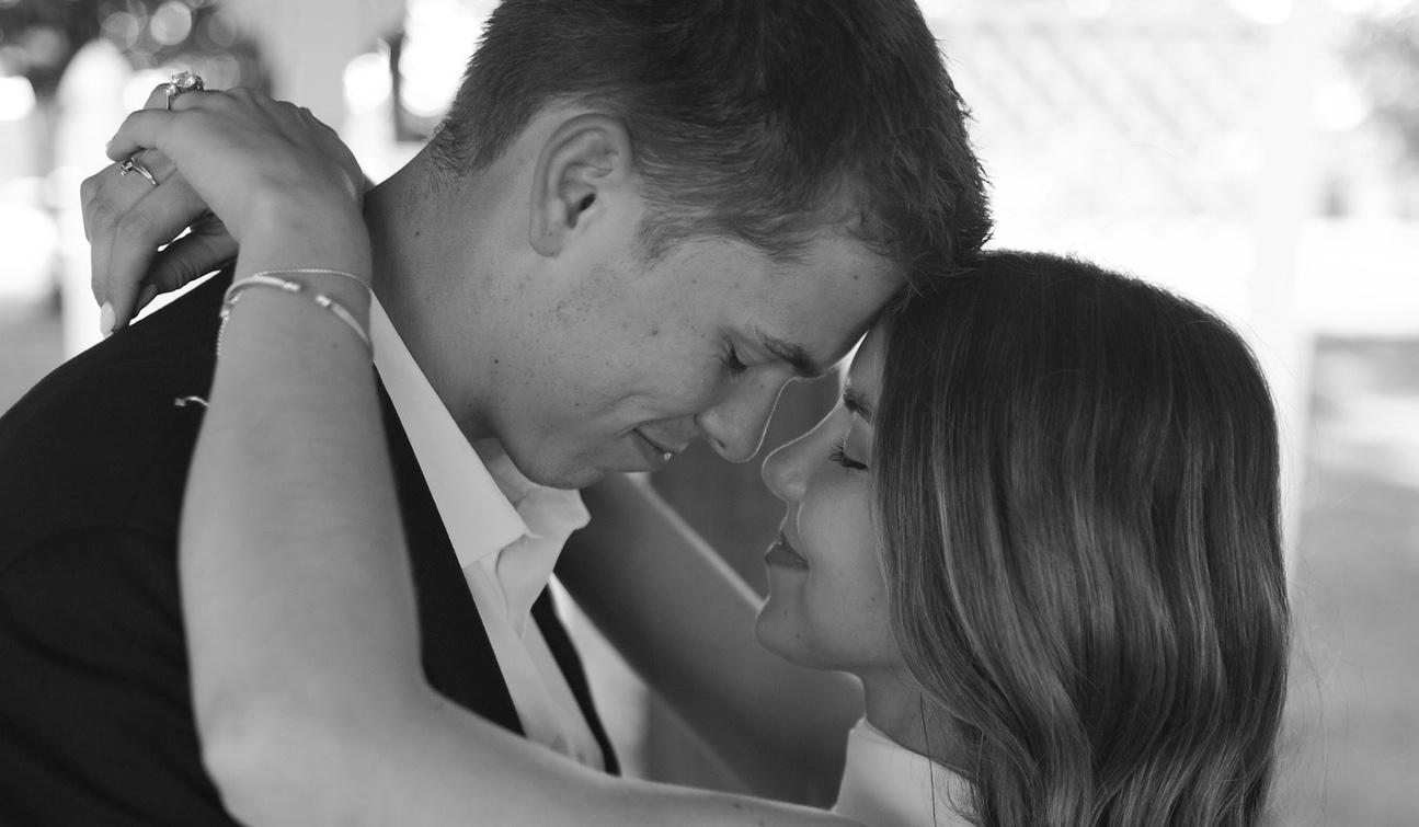 The Wedding Website of Ashleigh Barnes and Jackson Young