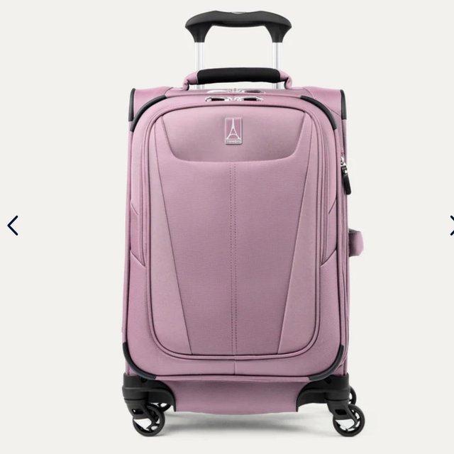 Maxlite® 5 Compact Carry-On Spinner