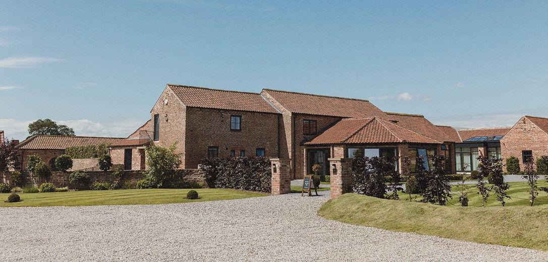 The Wedding Website of Ashleigh Ulett and Harry Hailwood