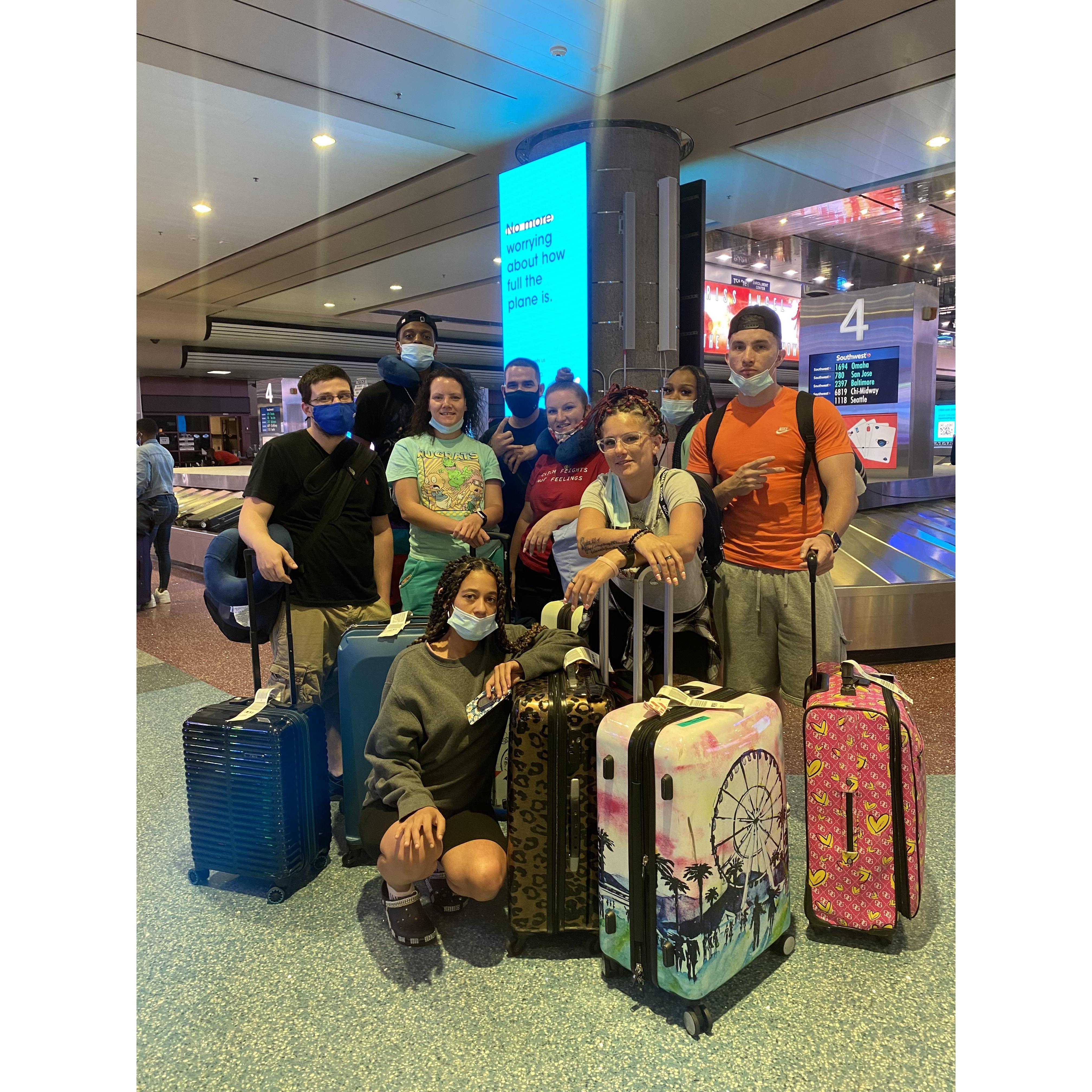 Bachelorette & Bachelor party in VEGASSS !!! 🎉