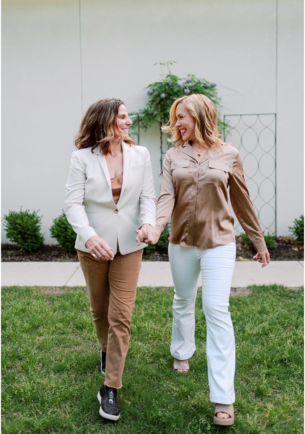The Wedding Website of Cindy Cooper and Barbara Marshall