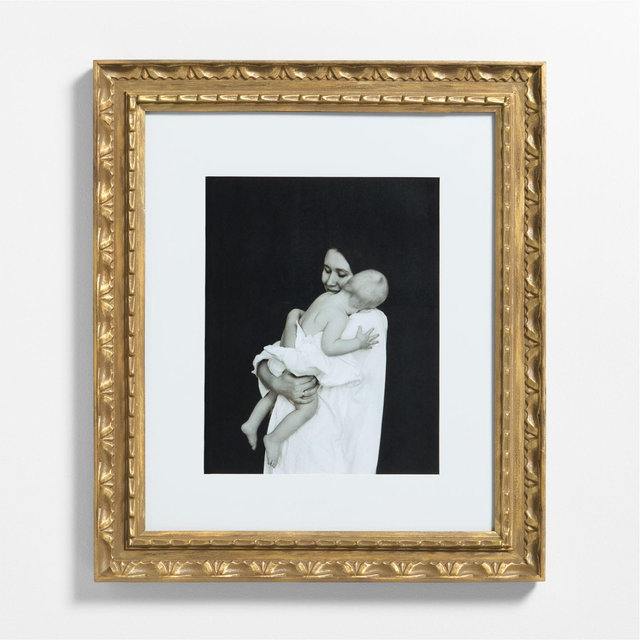 Edinburgh Gilded Gold Resin 11x14 Wall Picture Frame with Interchangeable Mats