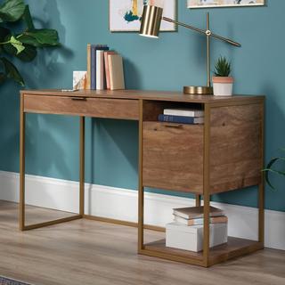 International Lux Desk