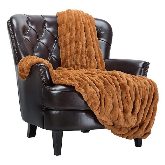Chanasya Ruched Royal Faux Fur Throw Blanket - Fuzzy Plush Elegant Blanket for Sofa Chair Couch and Bed with Reversible Velvet Blanket (50x65 Inches) Cathy Spice