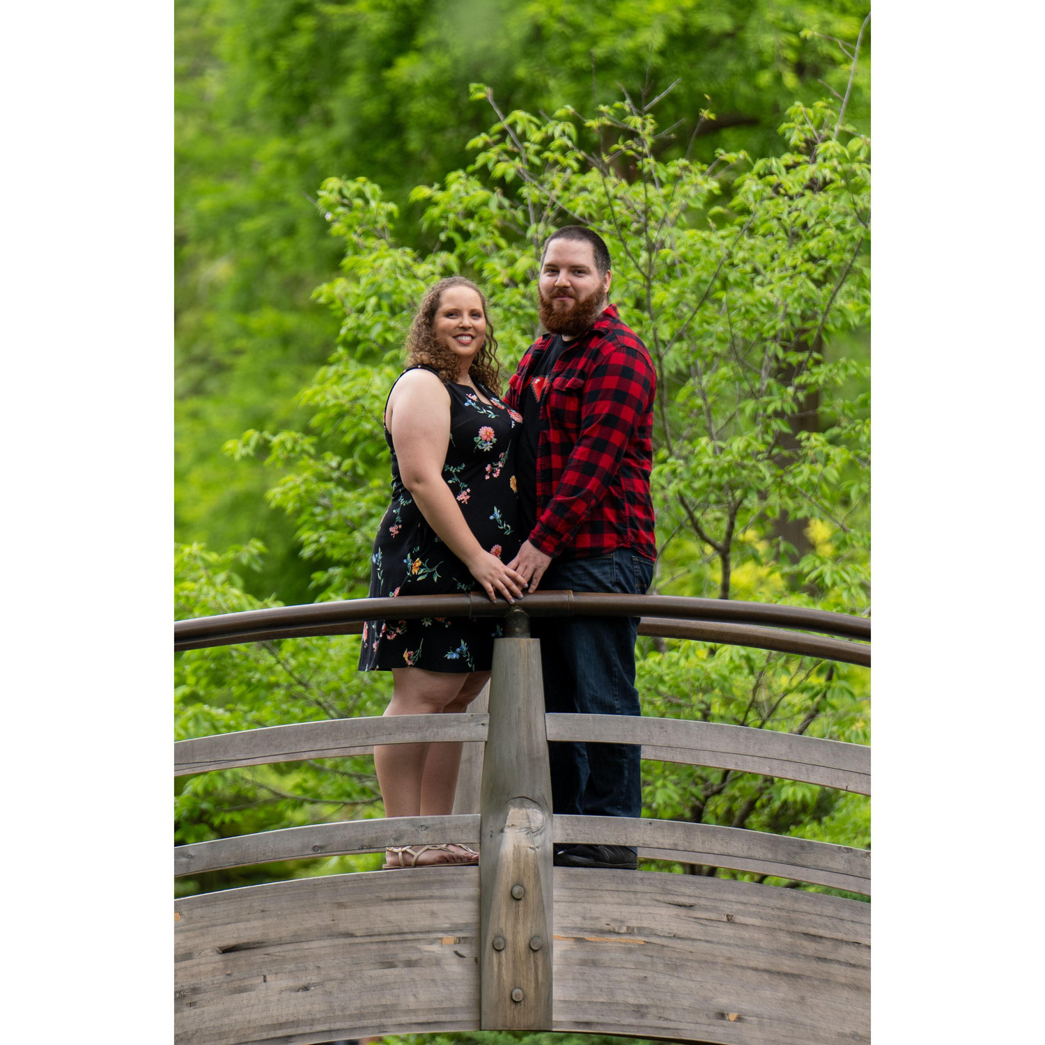 Engagement photos!
Fort Worth Botanical Gardens, April 2024