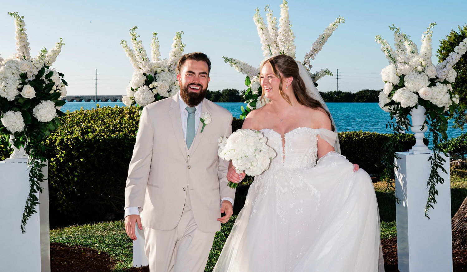 The Wedding Website of Rachel Meyer and Robert Perry
