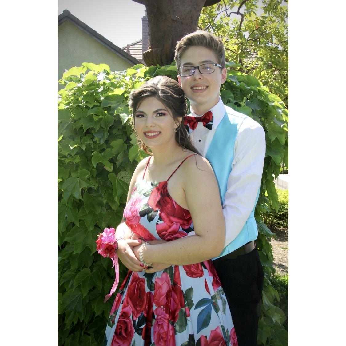 Senior Prom (2019)