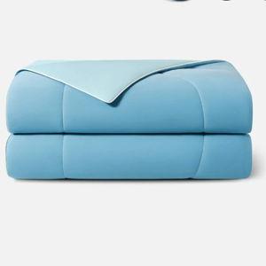 Evercool® Cooling Comforter - Aqua Blue / Queen