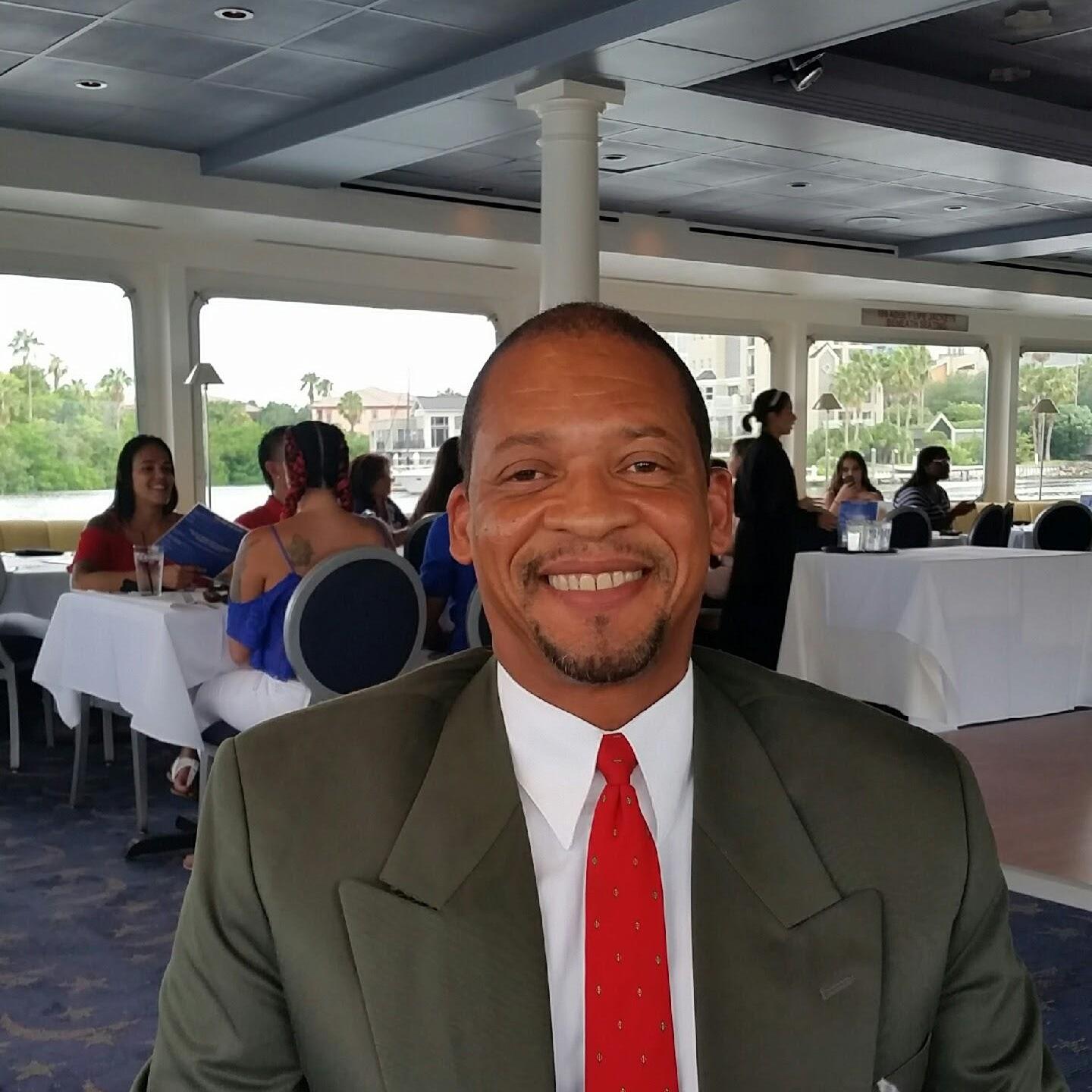 My goodness that man is handsome. Thank yoooooou YHWH!