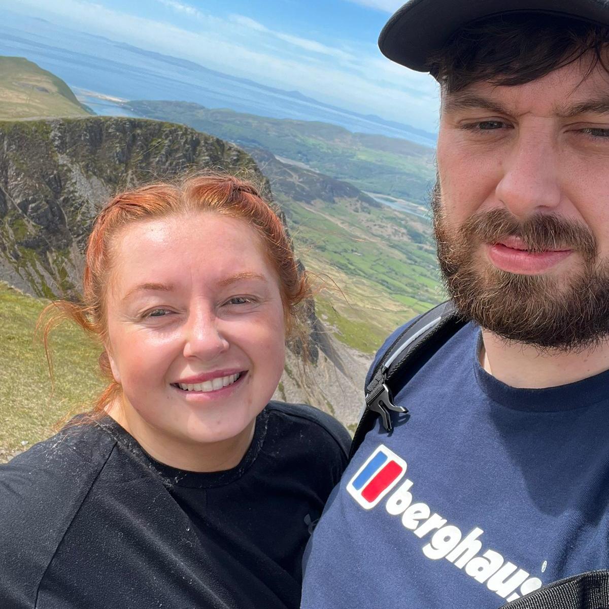 30/05/2024 - when Ashley had fomo and decided to climb Cadair Idris with the Mays and packed nothing but a small water and his vape on the hottest day of the year