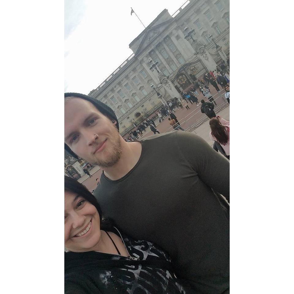 Made a quick stop to visit the Queen on our way back home.