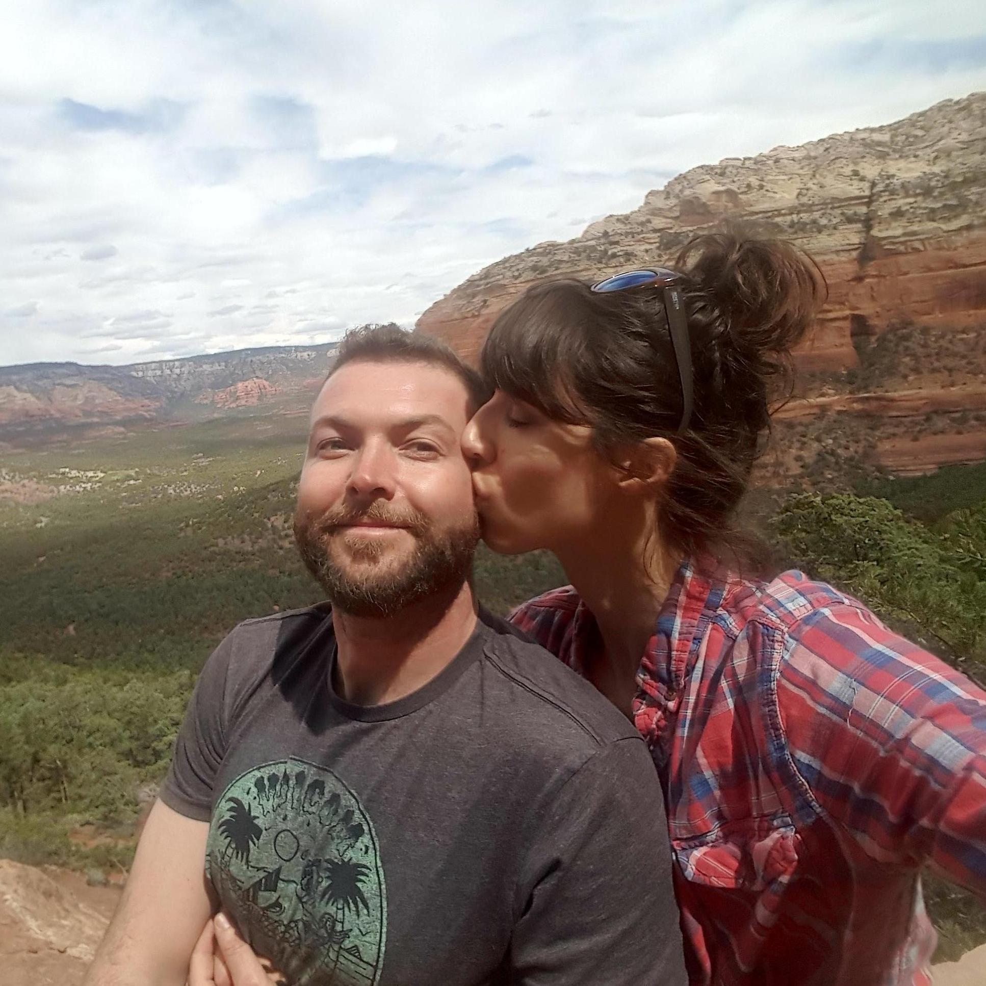 Hiking in Sedona, AZ on our 2018 road trip to Colorado