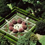 Elizabethan Gardens