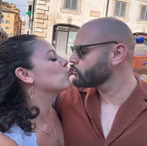Kisses in Rome!!