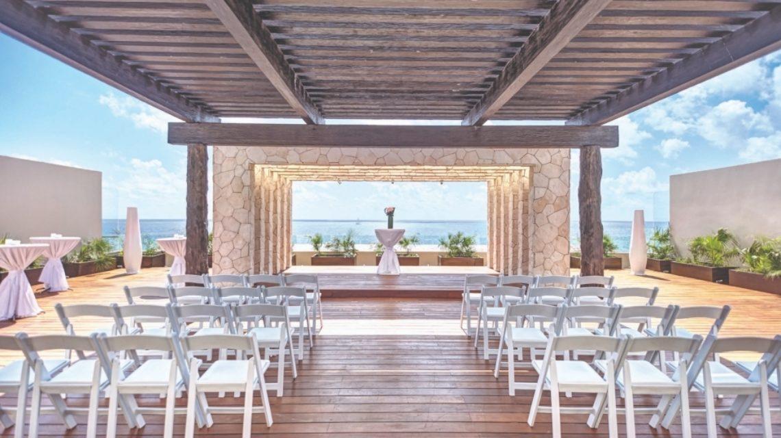 The Wedding Website of Jamie Poirier and Mikhail Grant