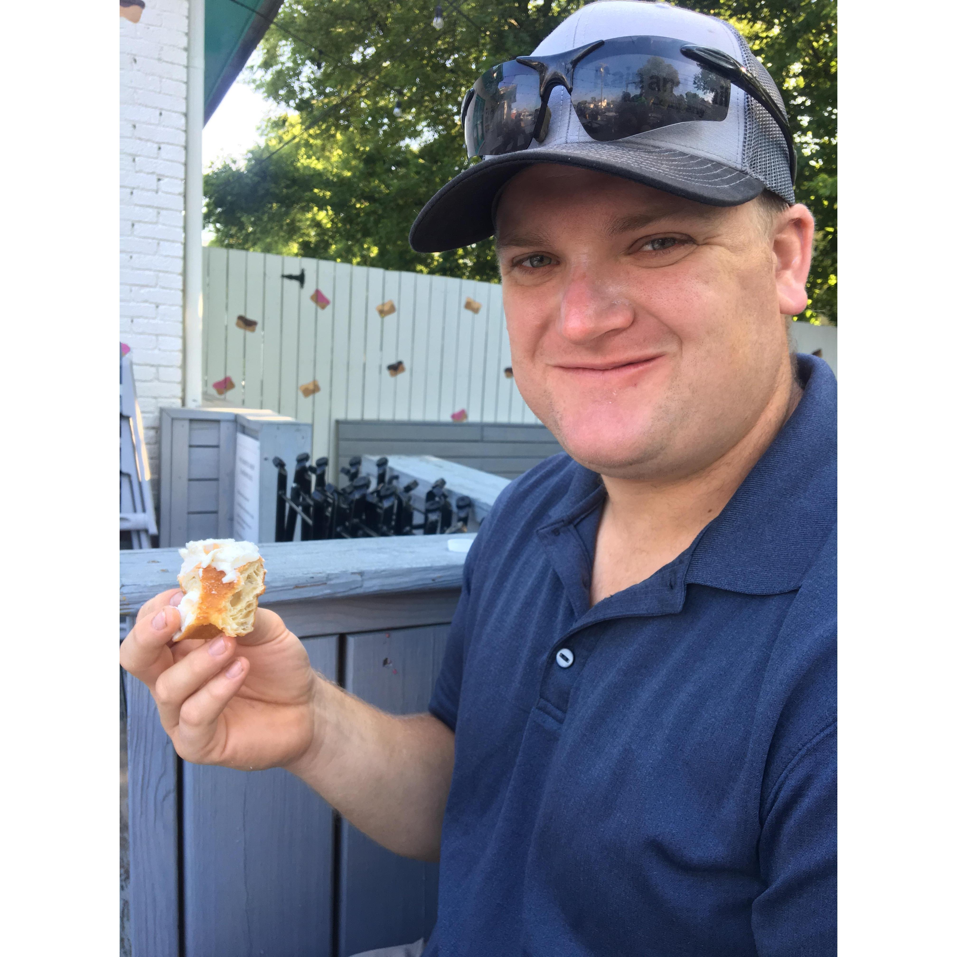 Simply. The. Best. Donut. Ever. Five Daughters in Nashville, TN