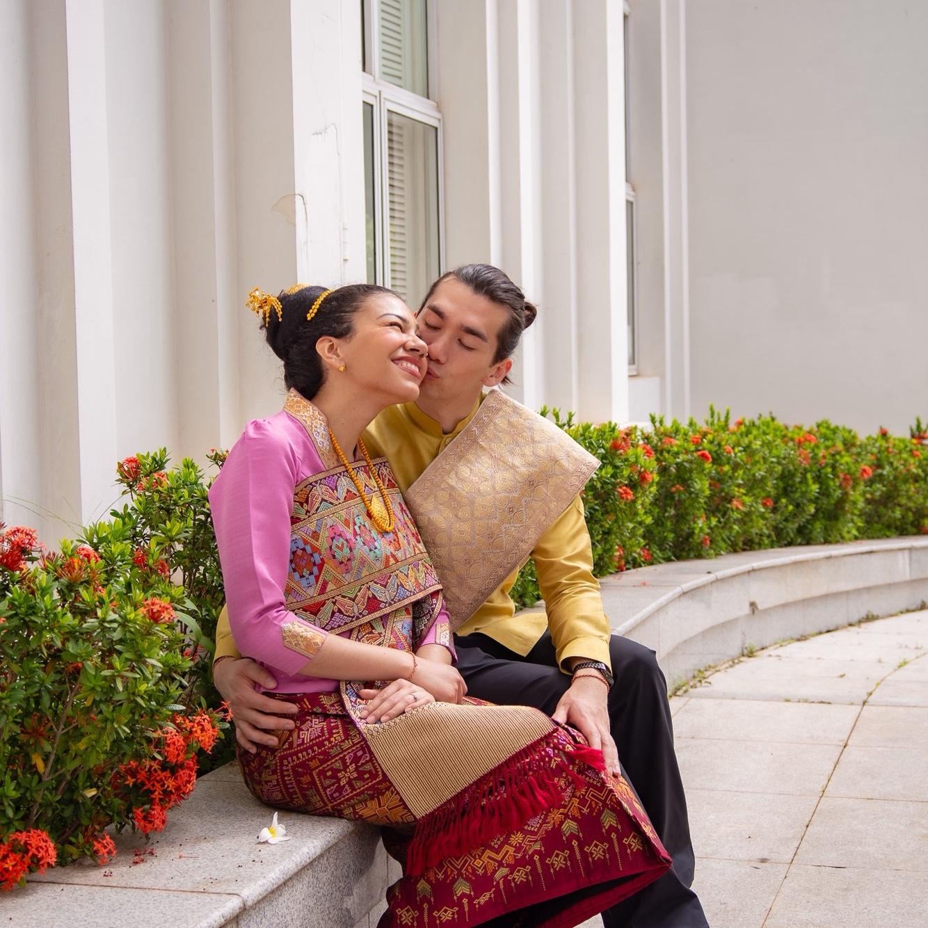 Engagement photos in Laos