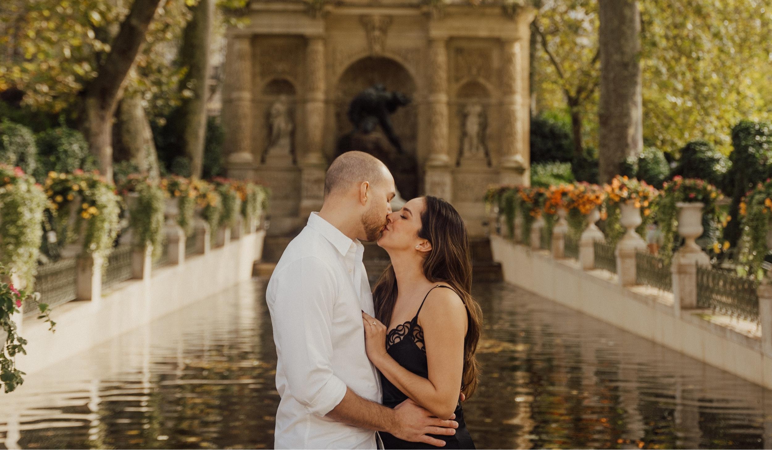 The Wedding Website of Diana Gonzalez and Charles Denney