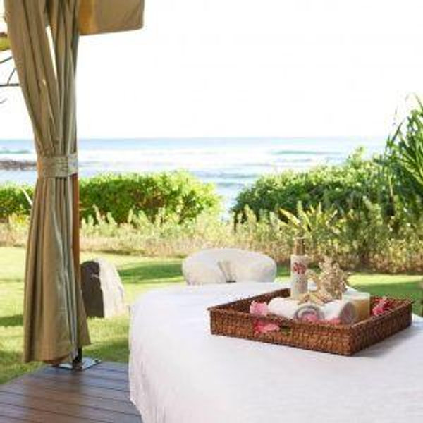 60-Minute Couples Massage on the Beach